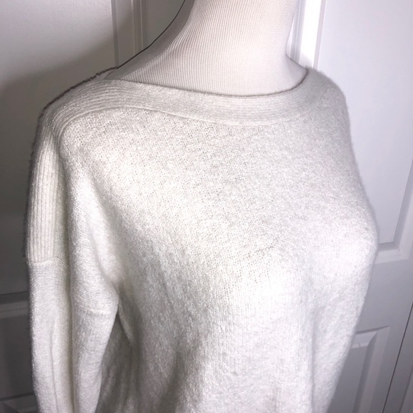 Anthropology Beige Long Sleeve Sweater Top Medium - Picture 2 of 13